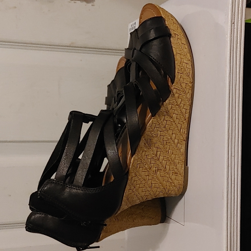 Black Strappy Wedges
